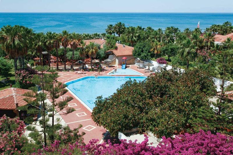 Defne Ana Hotel Side Buitenkant foto